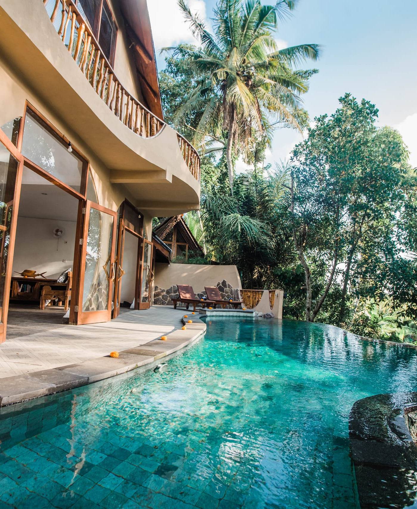 5BR NAUTILUS TREEHOUSE private quiet amid nature — photo 1