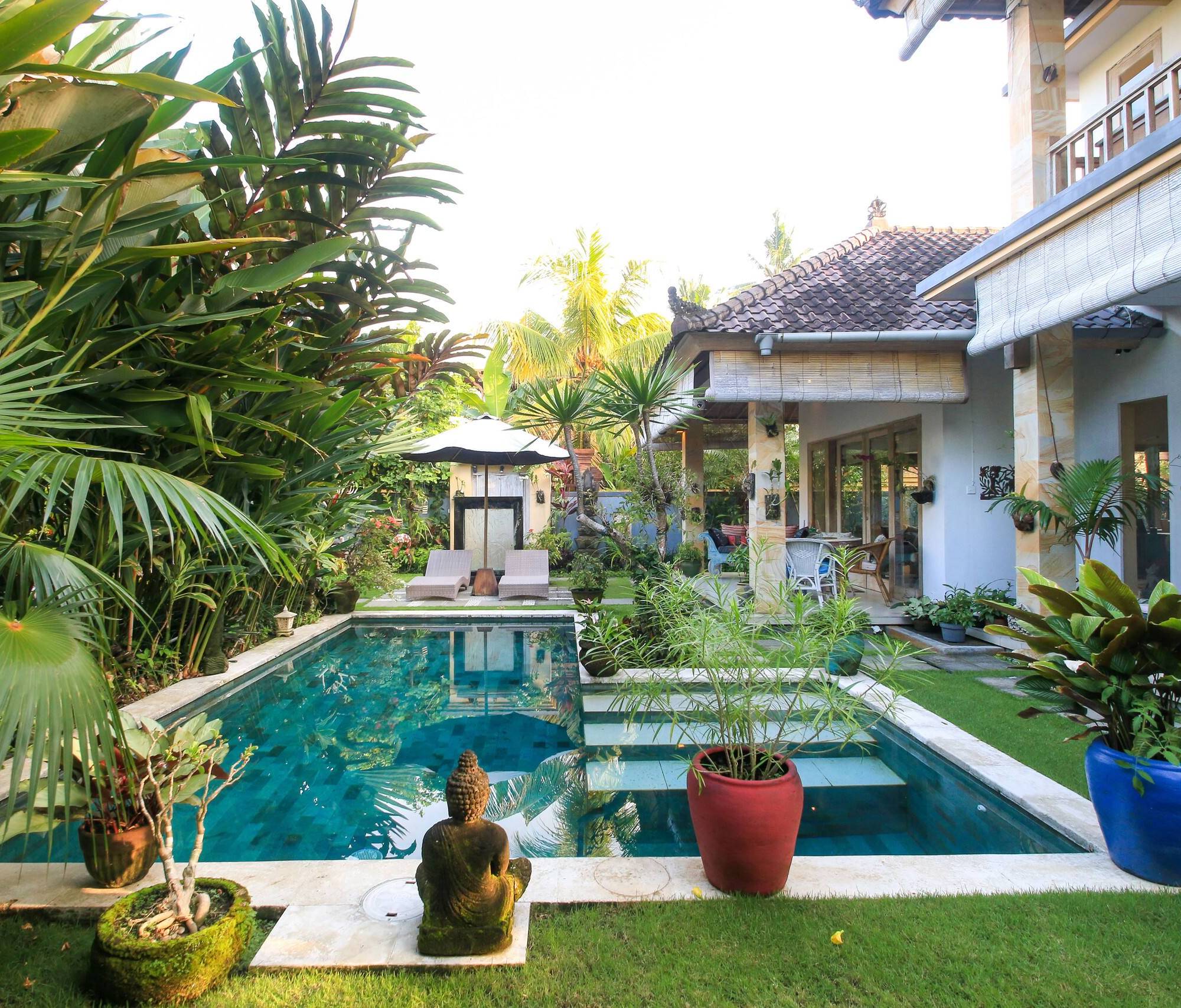 Boho Bungalow in the Rice Fields of Penestanan — photo 1