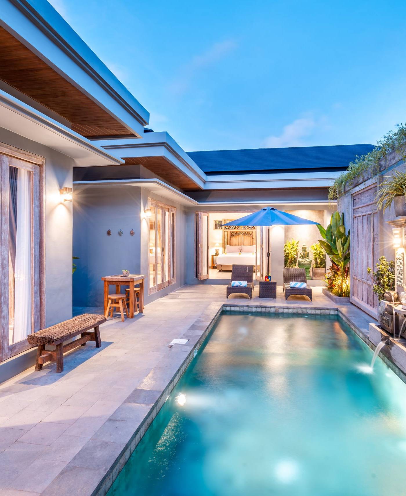 3BR Villa Indah near Padma Beach — photo 1