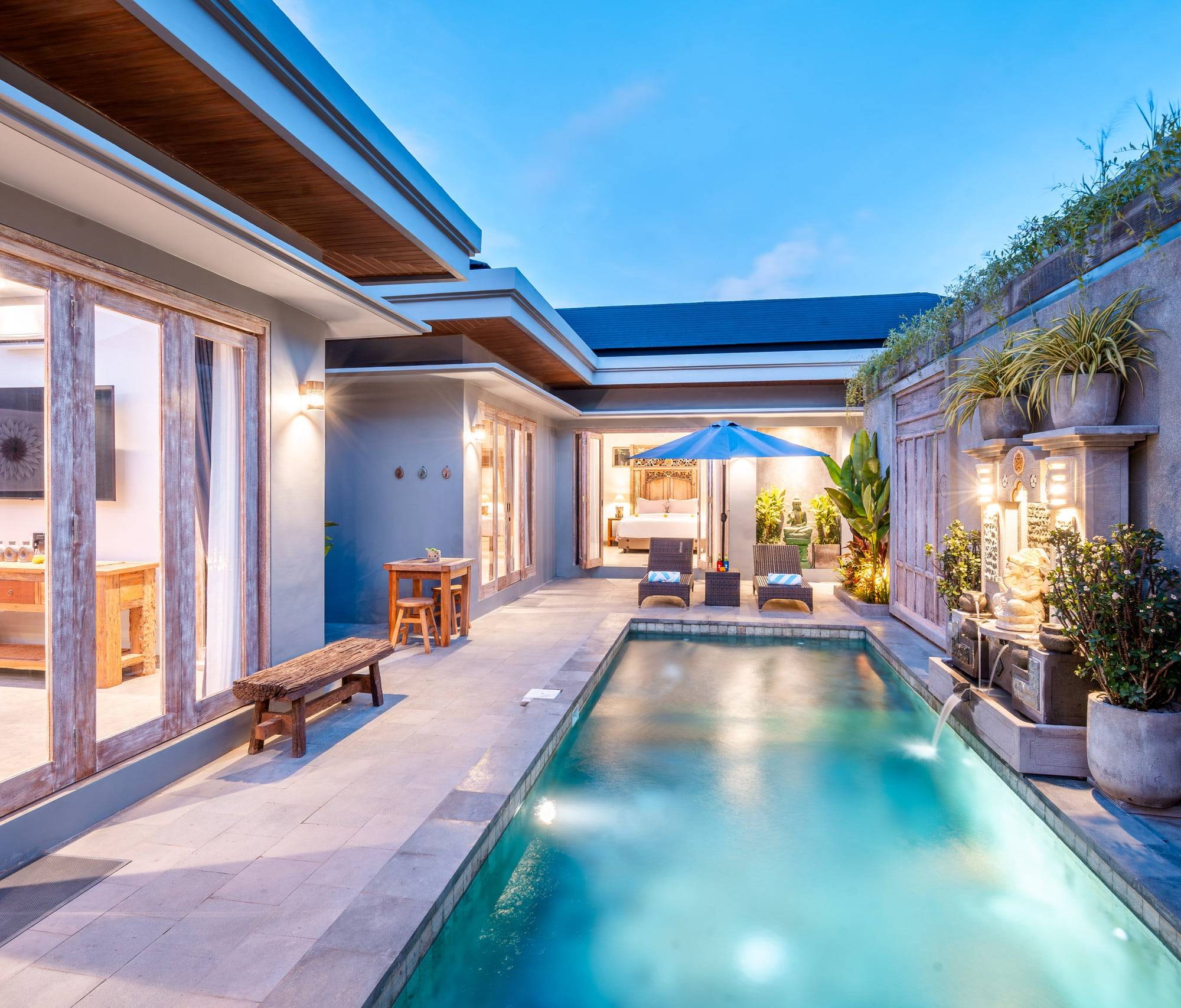 3BR Villa Indah near Padma Beach — photo 1