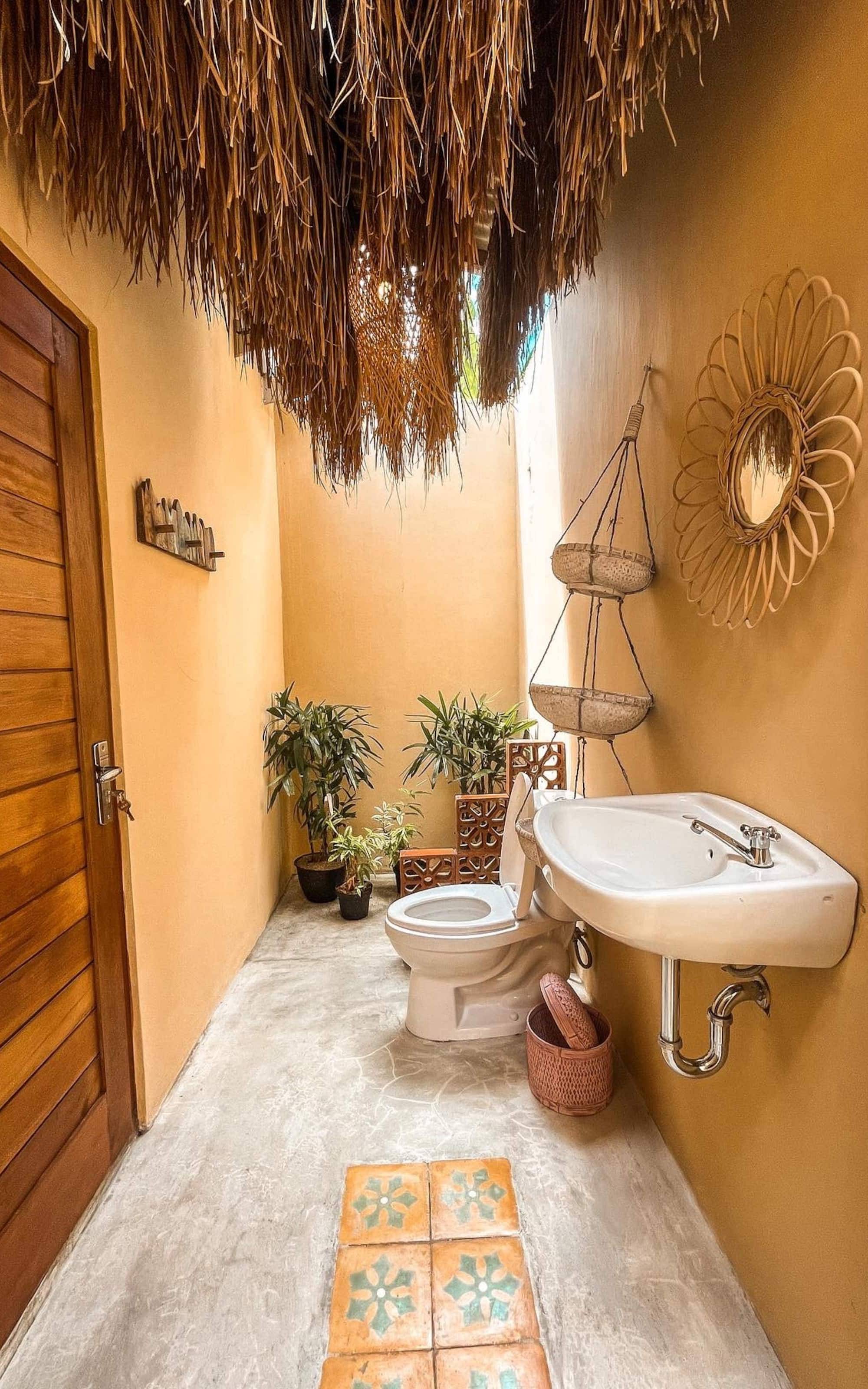 Woywoy Tropical - Cheerful 3 Bedroom Private Villa — photo 1
