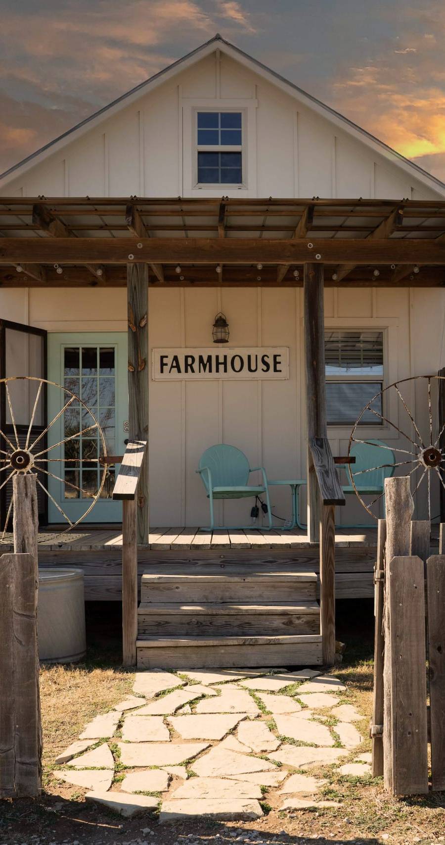 The Farmhouse at Spotted Sheep Farms — photo 2