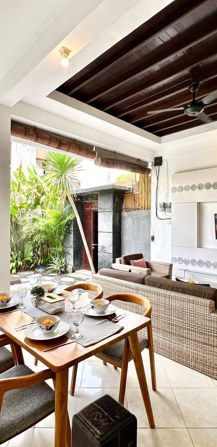 Family Villa in the middle of Legian walk to beach — photo 2