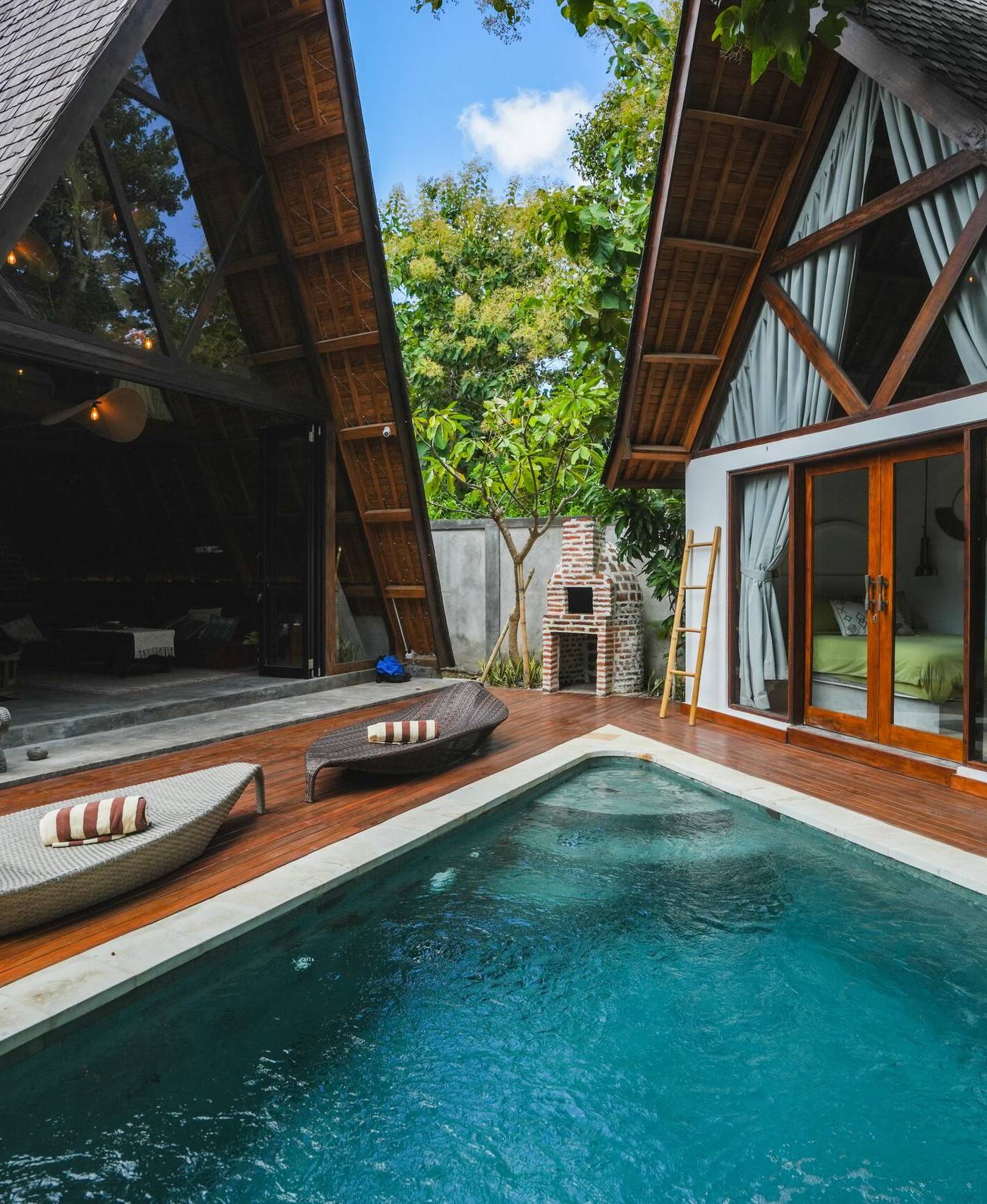 Unique, Fun & Cozy: The Chalet in the Heart of Ulu — photo 1