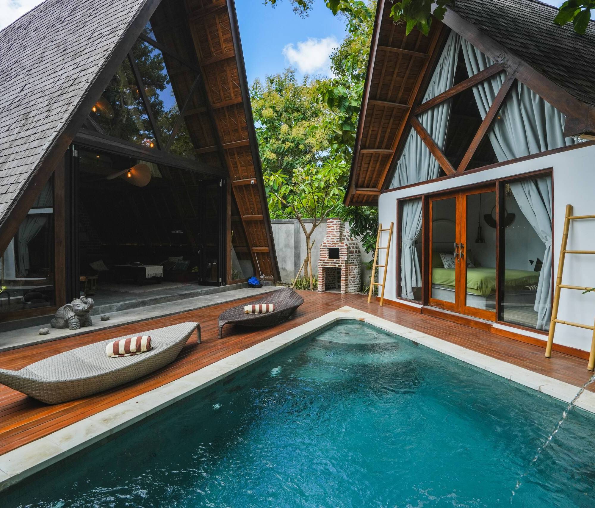 Unique, Fun & Cozy: The Chalet in the Heart of Ulu — photo 1
