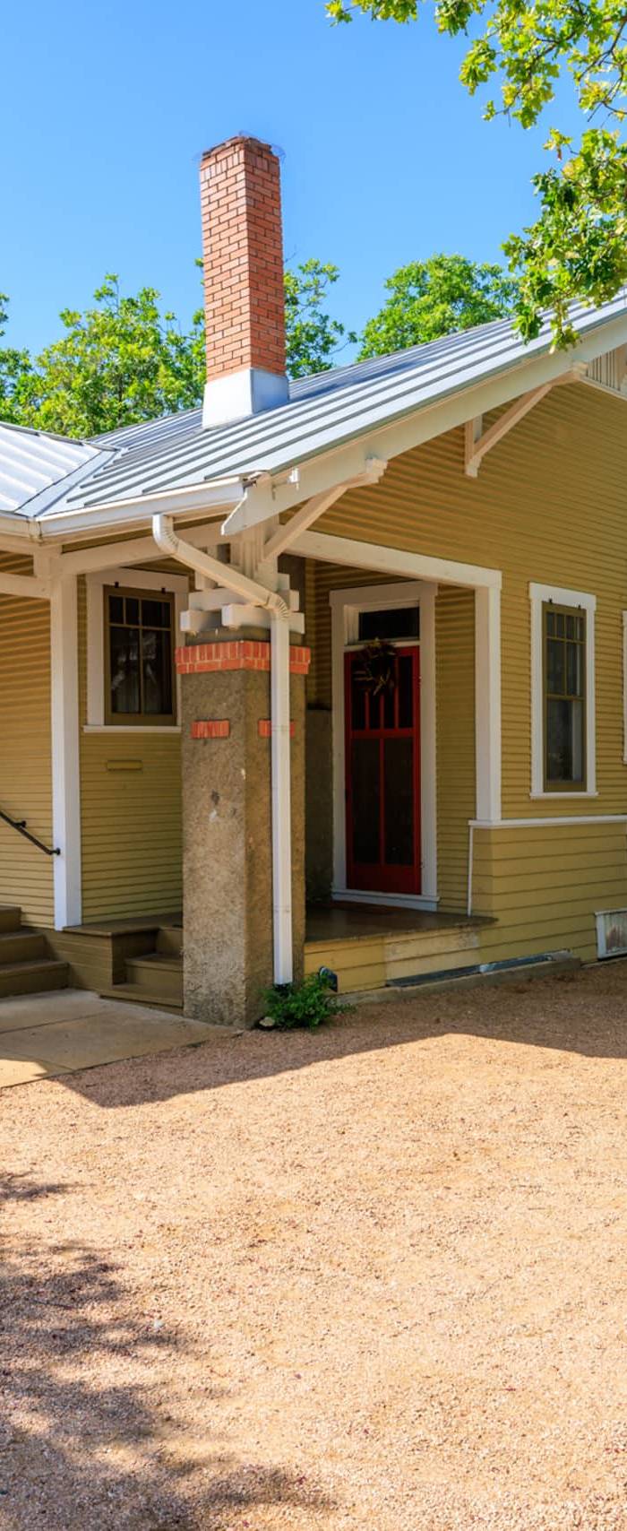 Ochre Haus — photo 2