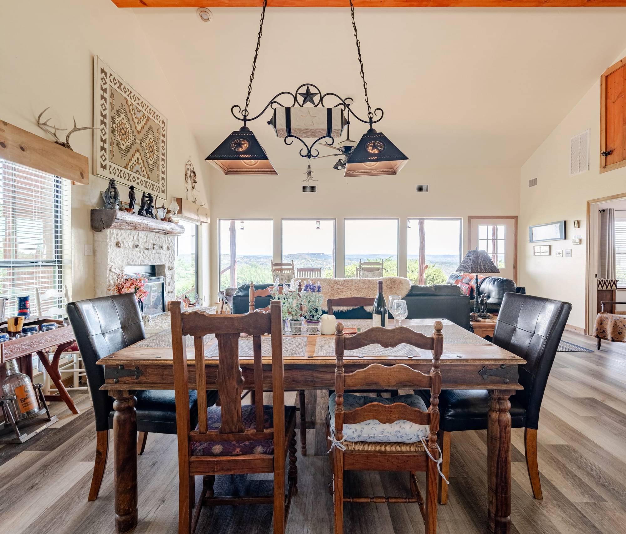 Ranch Retreat (Kendall County) — photo 1