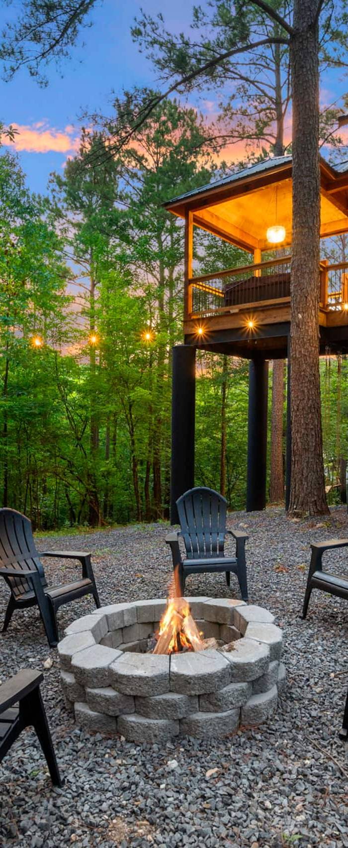 Wildberry Treehouse (Berry Creek Cabins) — photo 3