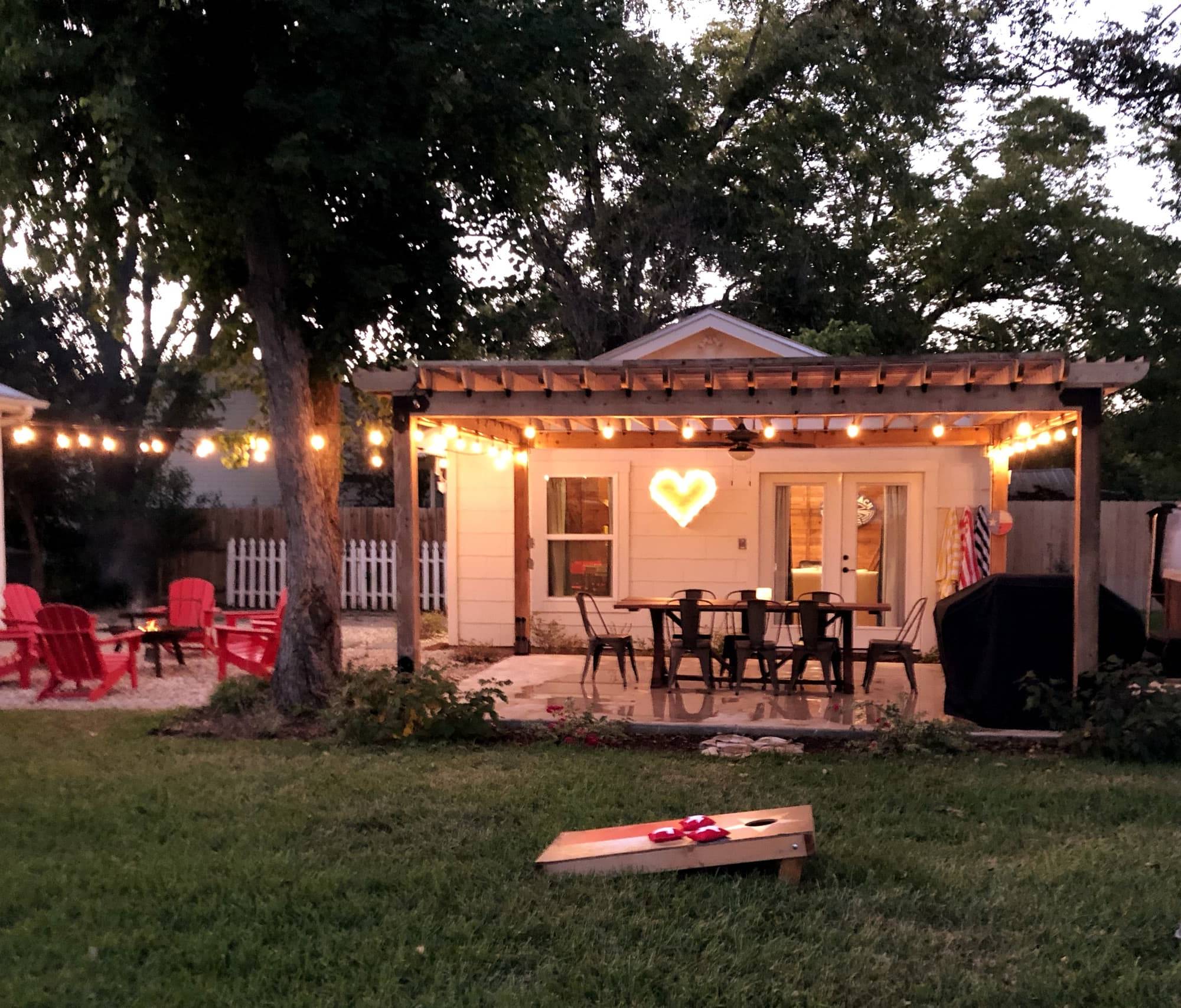Hot Tub + Clubhouse Cottage (Walk to Main) — photo 1