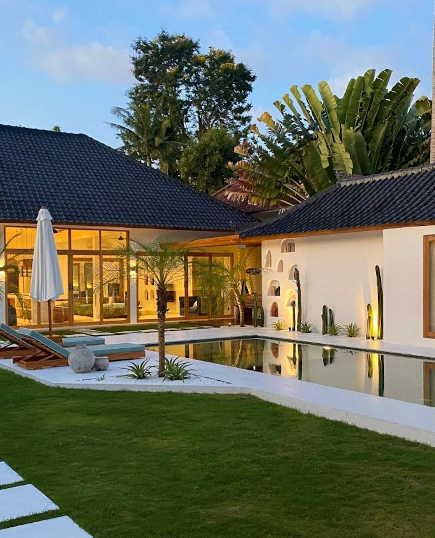 Brand New Private 3 BR Villa Sabarraca, Seminyak — photo 1