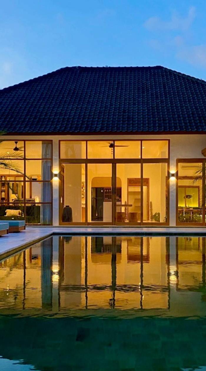 Brand New Private 3 BR Villa Sabarraca, Seminyak — photo 3