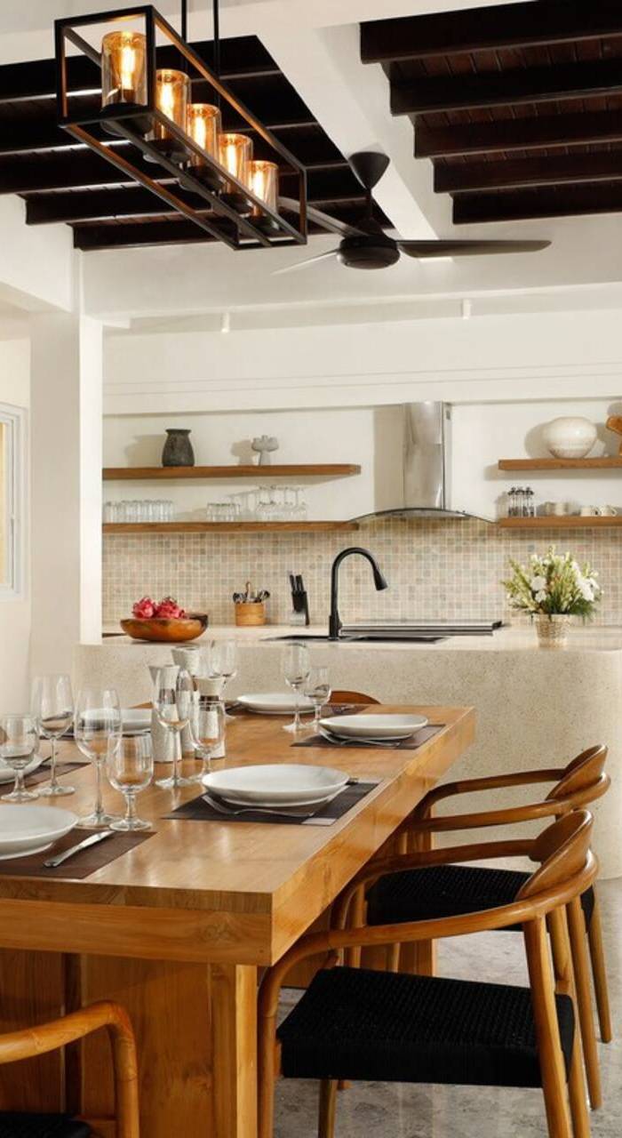 Quiet 5BR Villa Close to the Beach with Full Staff — photo 2